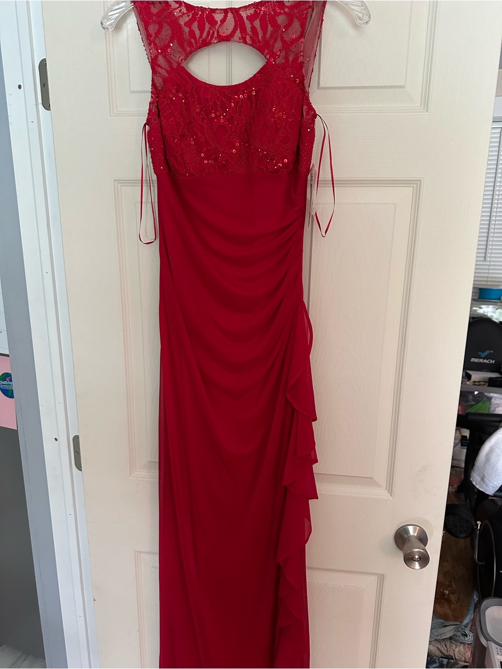 Elegant Red Lace-Detail Evening Gown